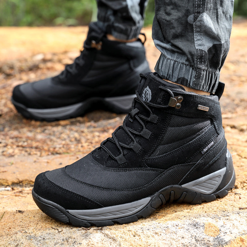 Bota Masculina Adventure Rock