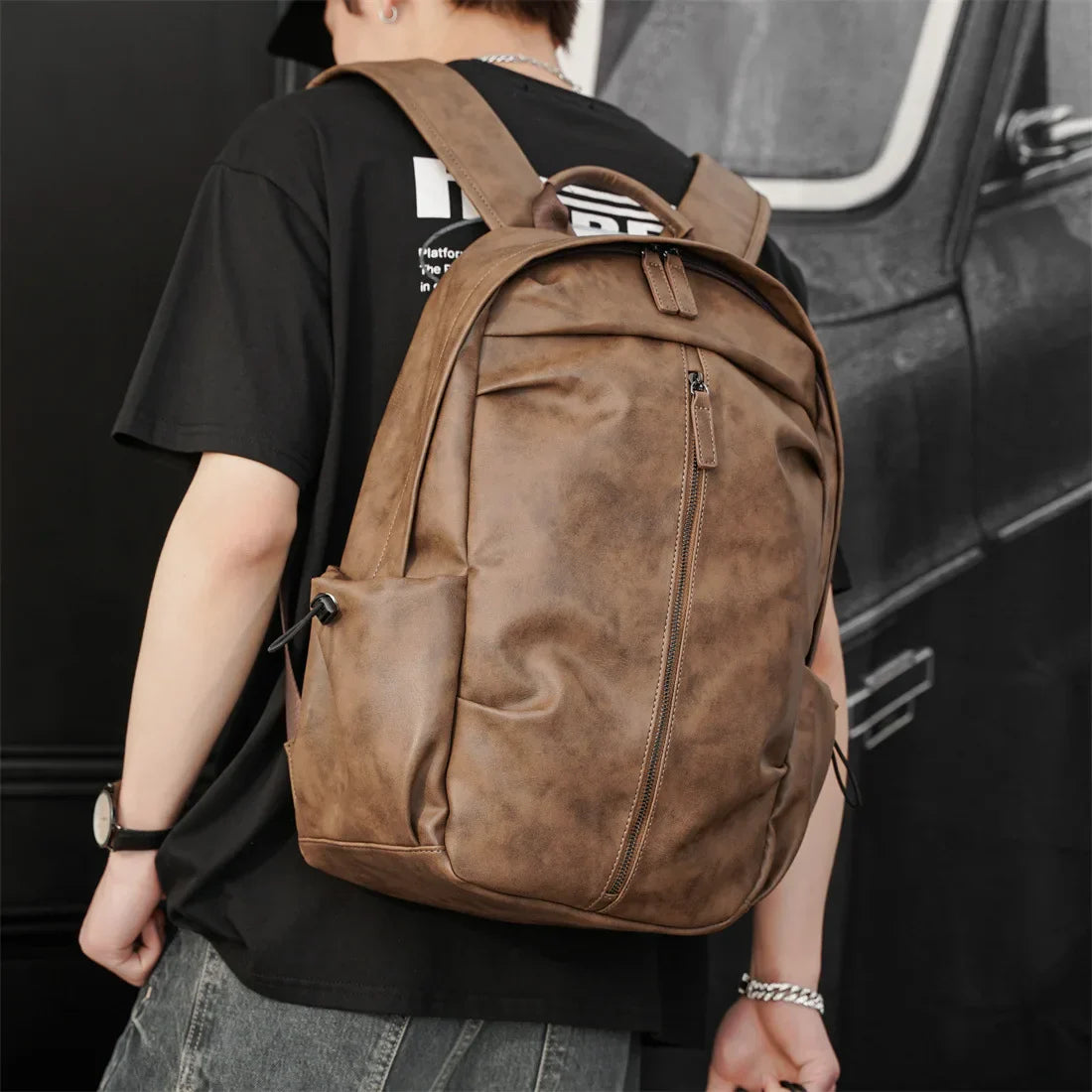 Mochila Executiva em Couro Marenzzo Amsterdam