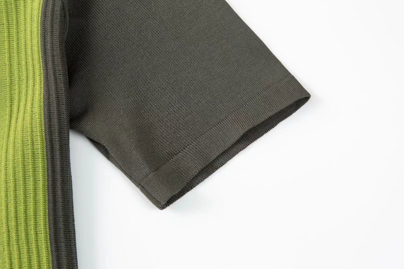 Polo Masculina Marenzzo em Malha Retrô com Botões