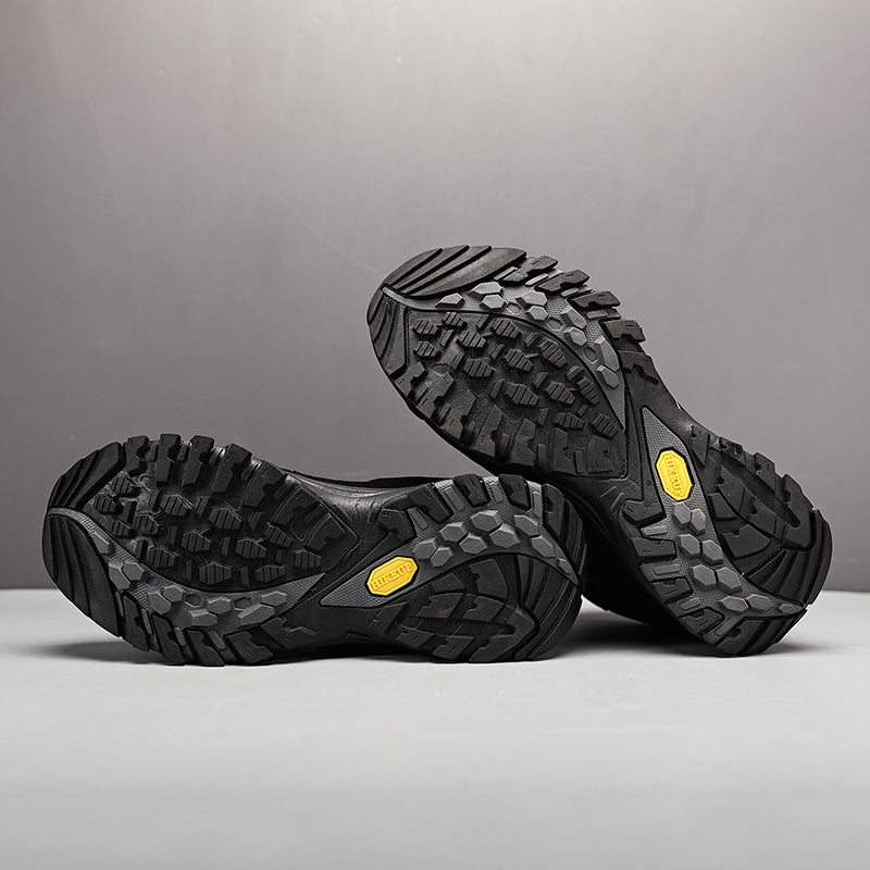 Bota Masculina Trekking Altitude